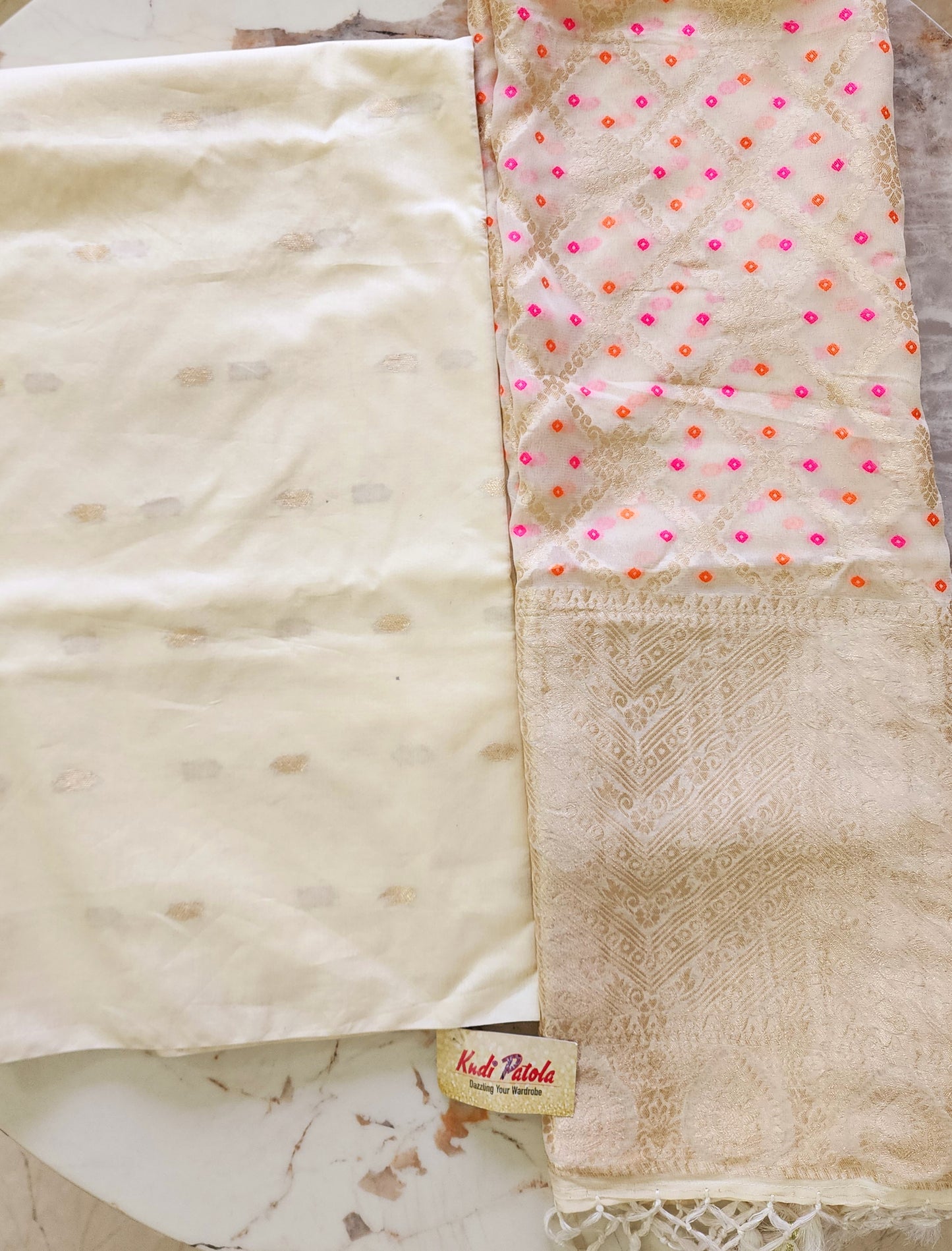Offwhite Banarasi Silk Kurta Set ( Unstitched)