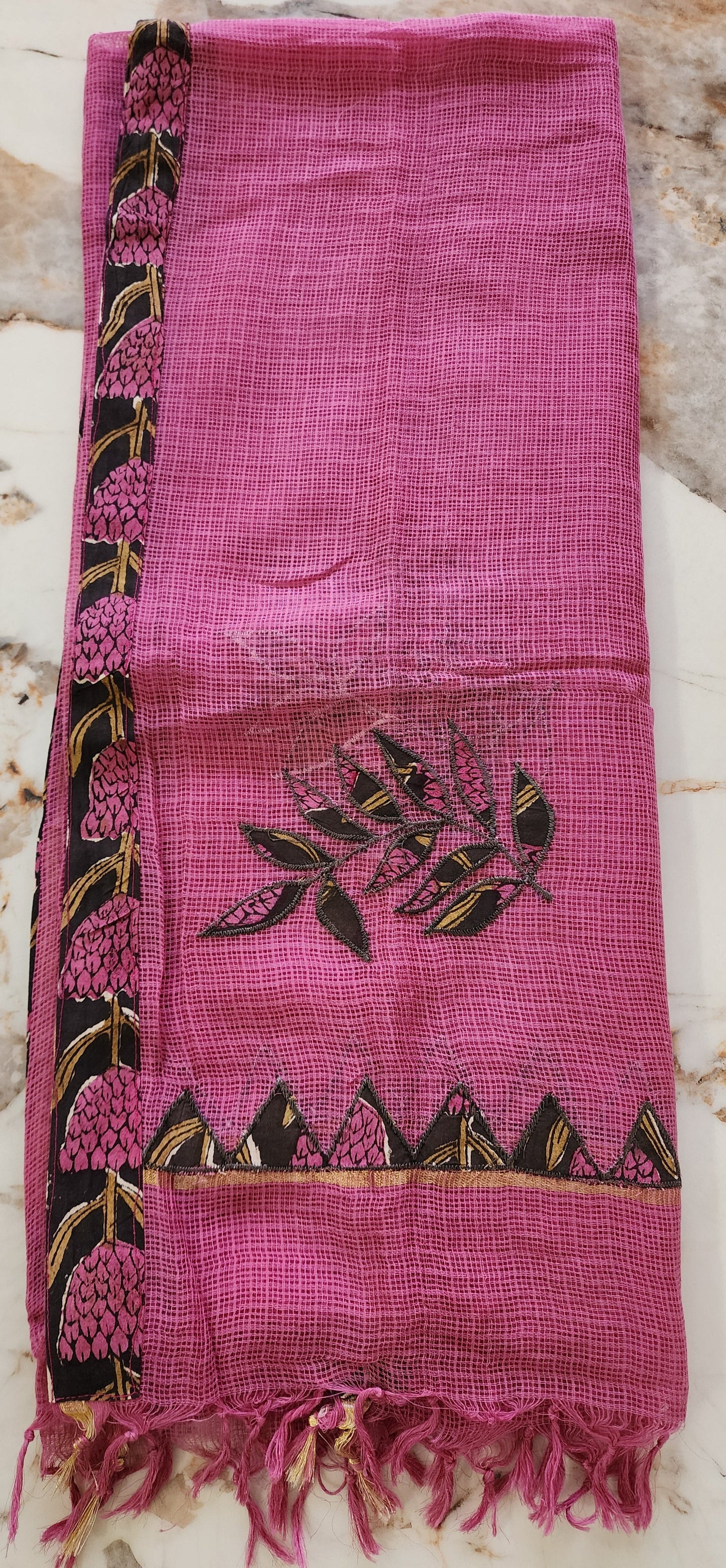Cotton Kalamkari Kurta Set With Kota Dupatta in Black & Pink