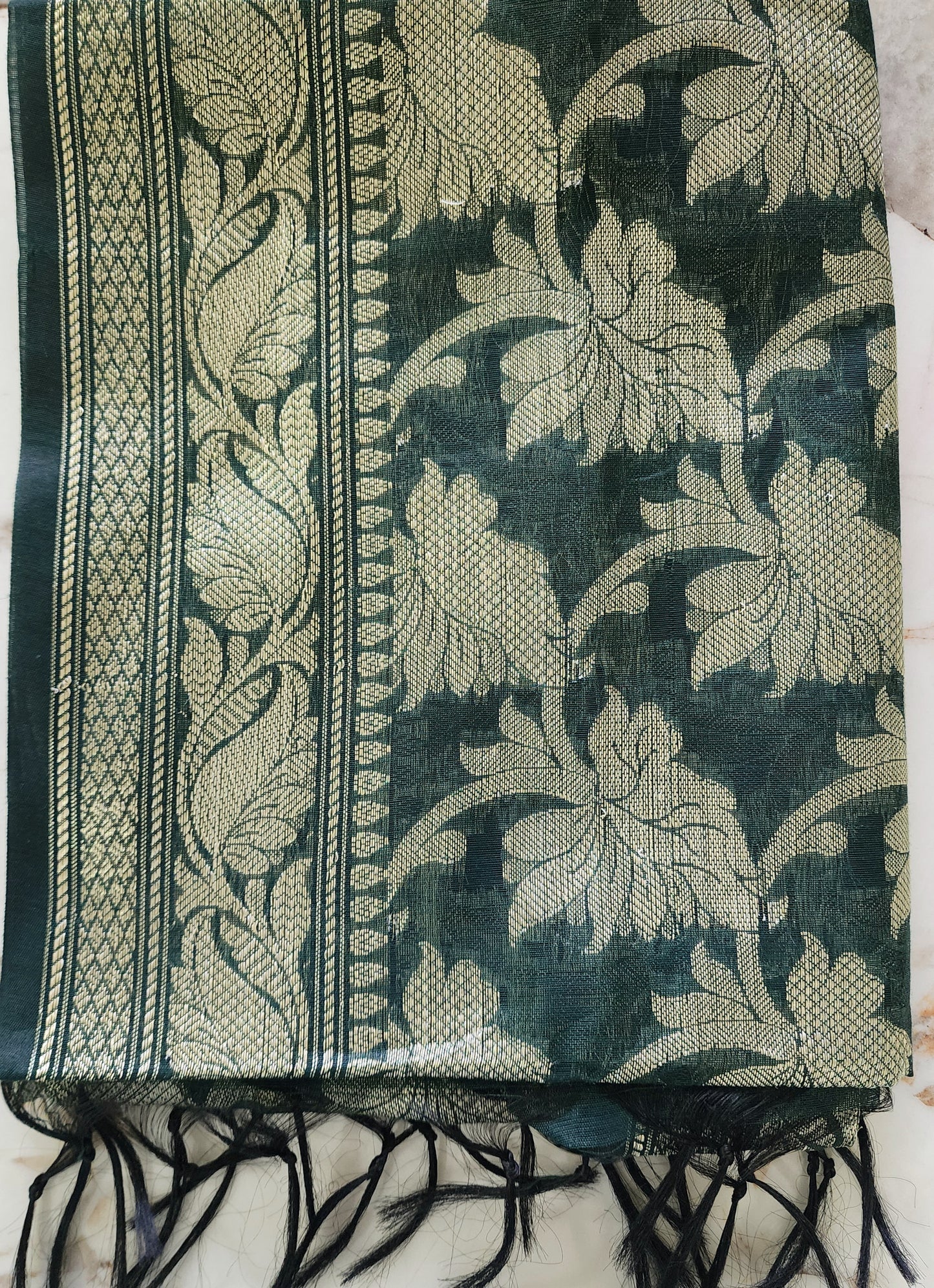 Green Dual Shade Unstitched Kurta Set in Chanderi Cotton