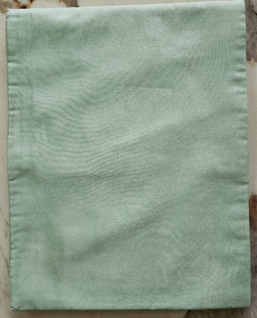Light Green Zari Kurta Set In Silk With Digital Dupatta