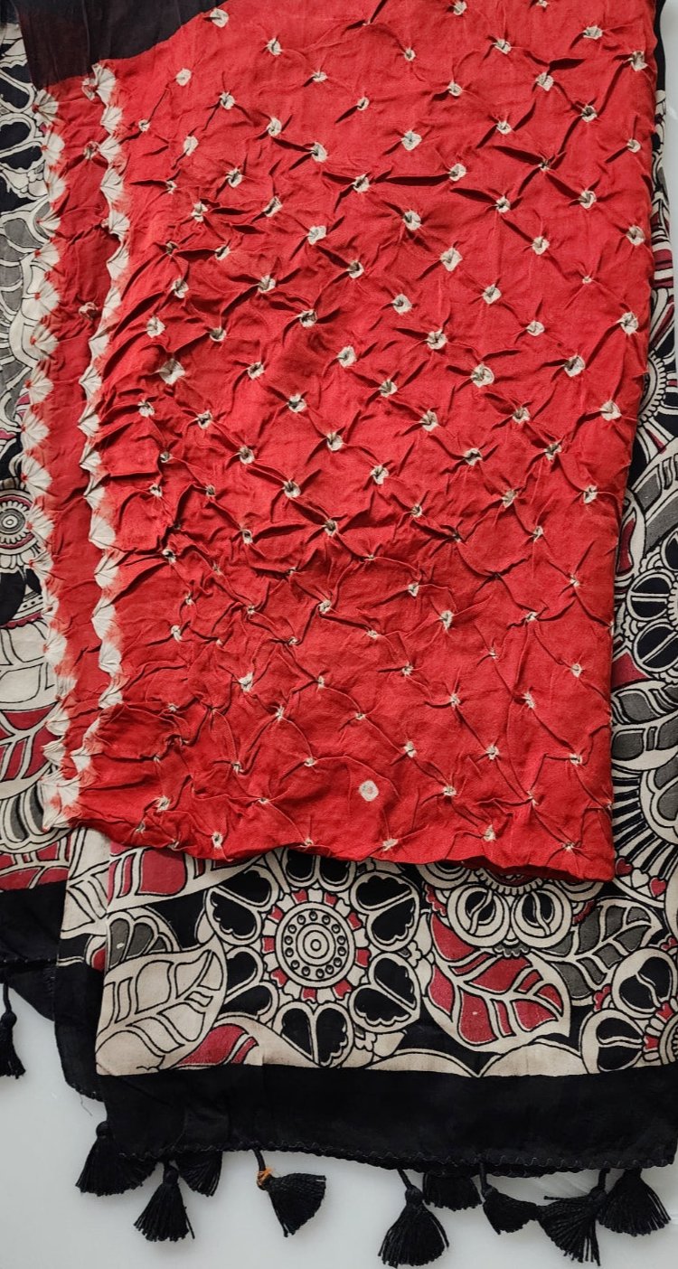 Red & Multicolor Kalamkari Bandhani Kurta Set in Modal Silk