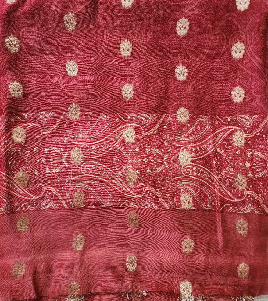 Maroon Red Munga Silk Kurta Set With Zari Buta