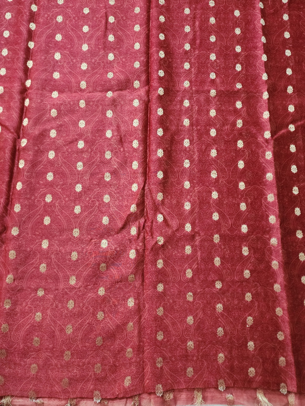 Maroon Red Munga Silk Kurta Set With Zari Buta