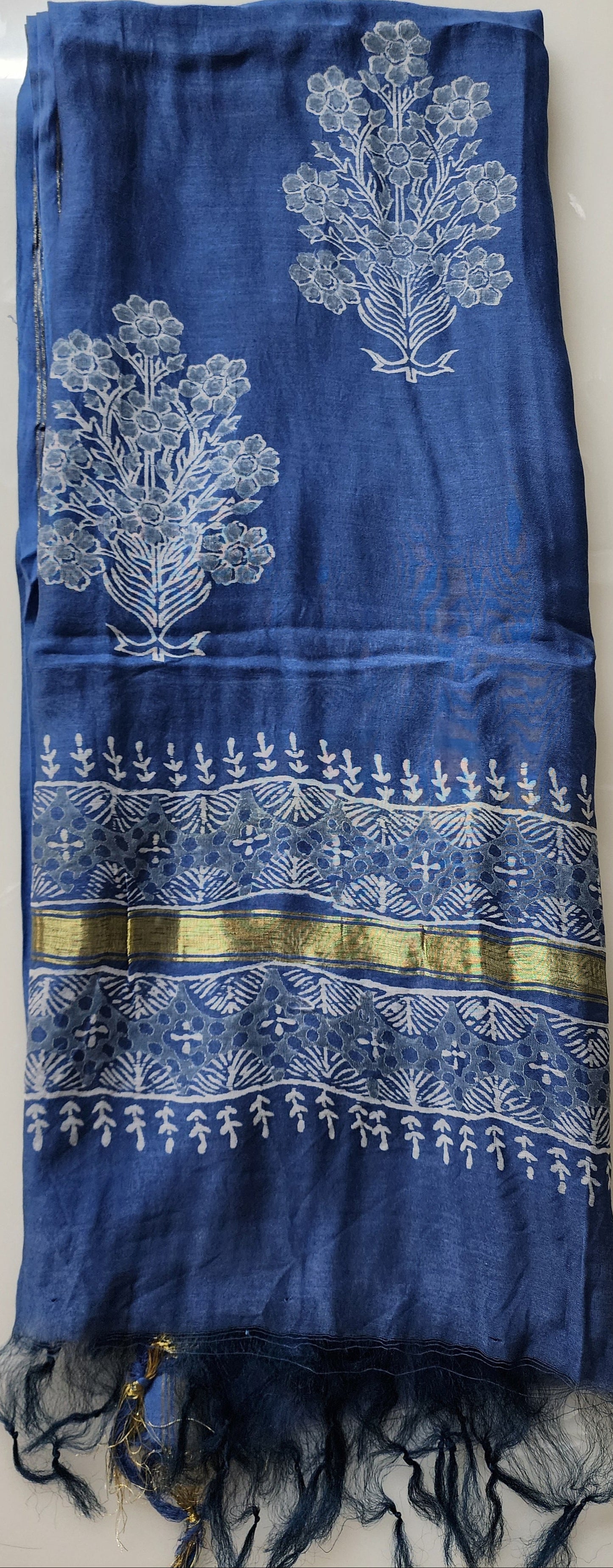 Blue Ikat Kurta In Cotton With Maheshwari Handblock Dupatta & Cotton Bottom