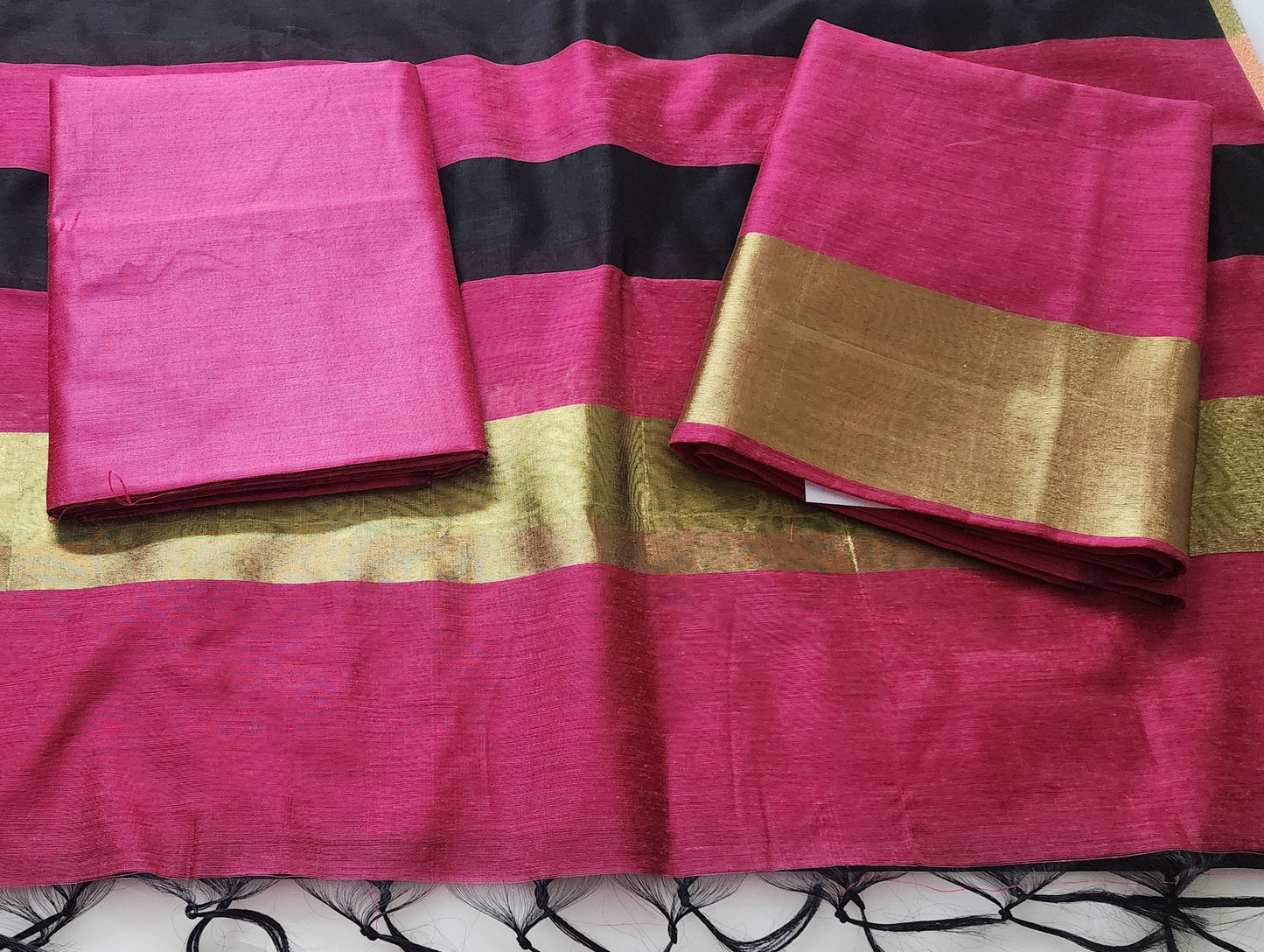 Dark Pink & Black Chanderi Cotton Kurta Set With Golden Zari Border
