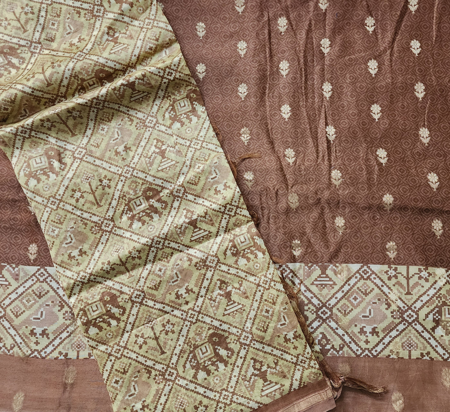 Brown Maheshwari Kurta With Patola Border & Zari Buta, Patola Dupatta & Shantoon Bottom