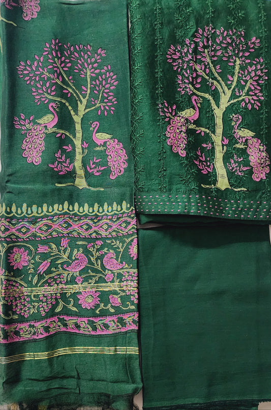 Bottle Green Maheshwari Self Design Kurta Set With Peacock Handblocked Design